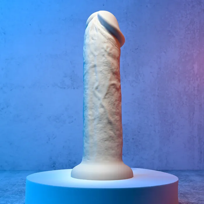 EVOLVED Dildos Evolved 7 GIRTHY VIBRATING DONG LIGHT