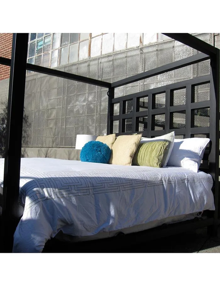 vendorunknown Dildos The Dore Alley Dungeon Bed