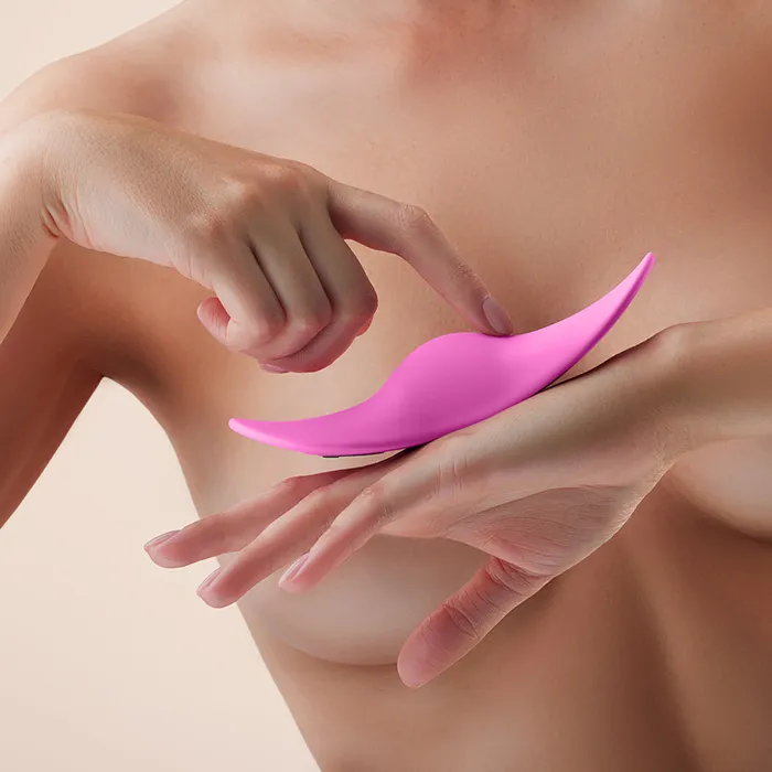 Female Sex Toys Femme Funn Femme Funn Unda MagnetFree Panty Vibrator