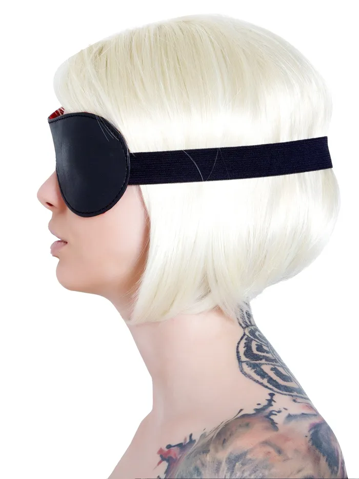 HonourSkintwocom Leather Blindfold With Red Fur Lining One Size Restraints HonourSkintwocom Leather Blindfold With Red Fur Lining One Size Restraints