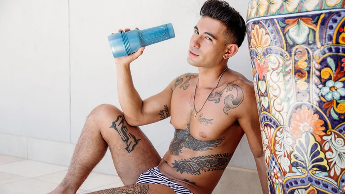 Fleshlight Enhancers Universal Launch Ricky Roman Pack