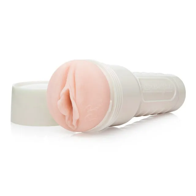 Fleshlight Girls Romi Rain Storm FLESHLIGHT Male Sex Toys
