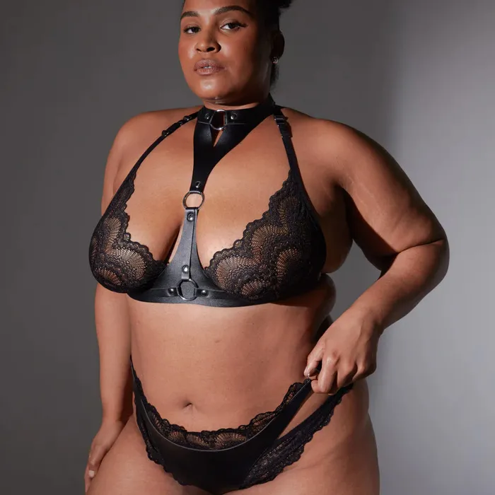 Thistle Spire Heroine Harness Bra Black Anal